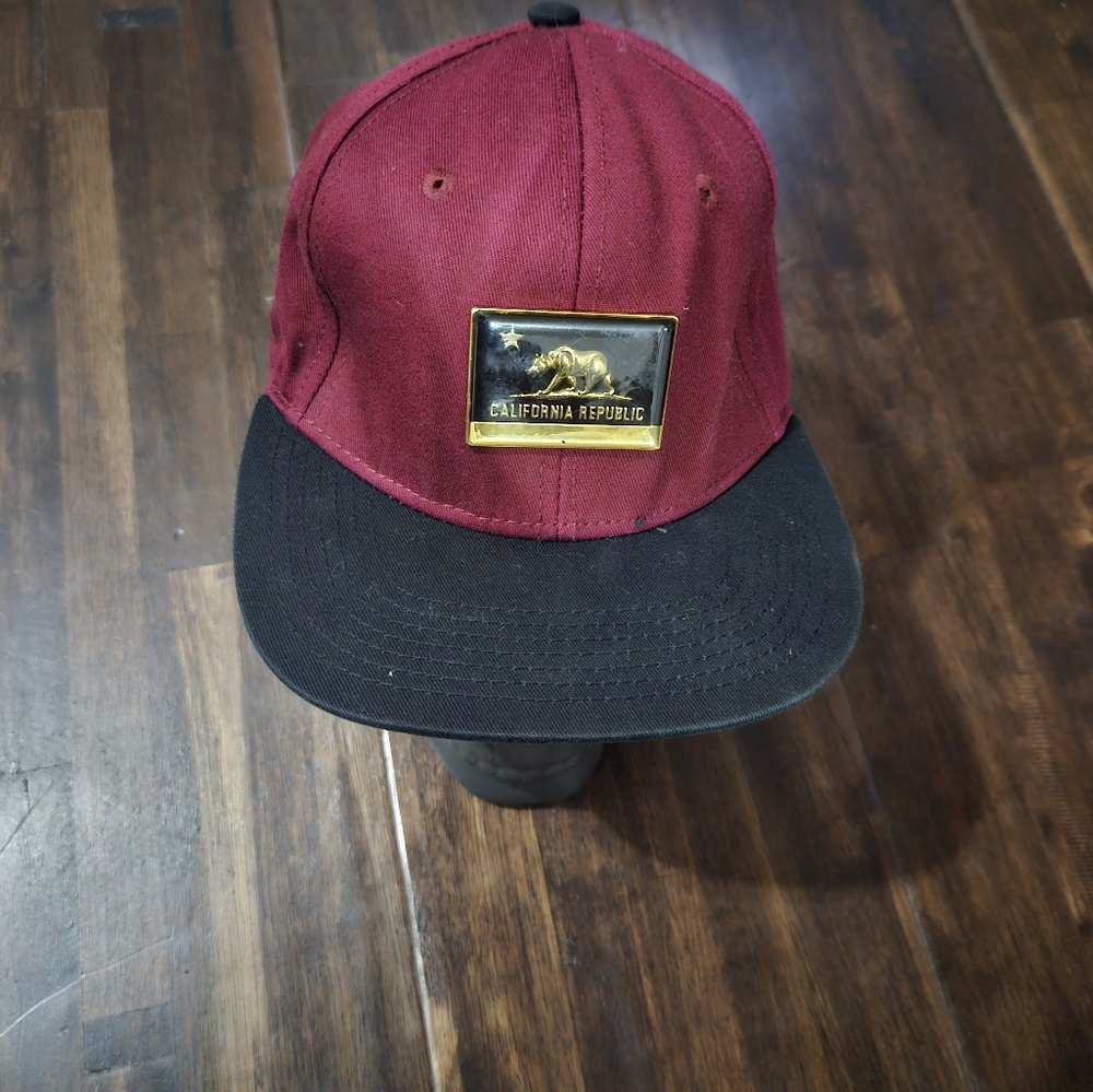 Lids Exclusive Burgundy and Black Cap